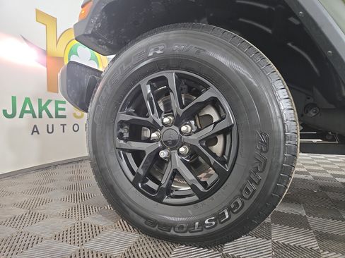 Certified 2021 Jeep Gladiator Sport image 34