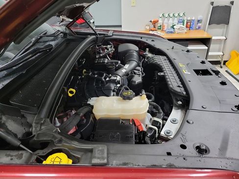 Used 2024 Jeep Grand Cherokee Altitude image 40