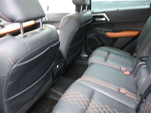 Used 2023 Mitsubishi Outlander SEL 40th Anniversary image 24