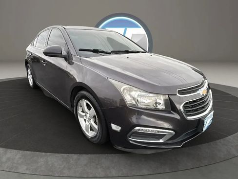Used 2016 Chevrolet Cruze LT image 26
