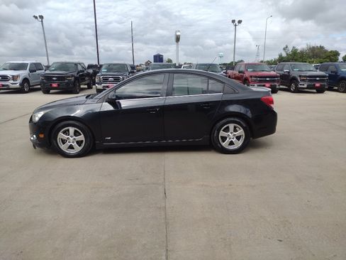 Used 2012 Chevrolet Cruze LT w/ RS Package FWD image 7