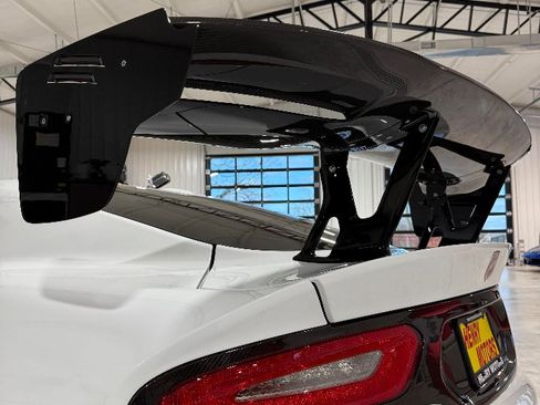Used 2017 Dodge Viper ACR w/ Extreme Aero Package image 30