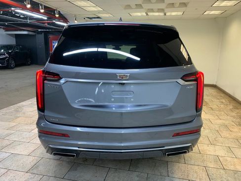 Used 2022 Cadillac XT6 Premium Luxury image 6