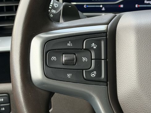 Used 2023 Chevrolet Silverado 1500 LTZ AWD/4WD image 39