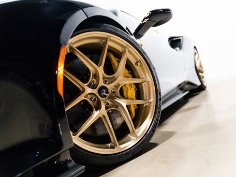Used 2020 Ferrari 488 Pista image 6