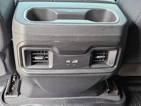 Used 2022 Chevrolet Silverado 1500 LT AWD/4WD image 18
