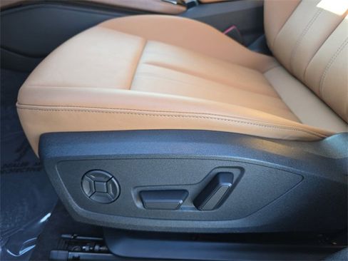 Used 2025 Audi A5 2.0T Premium w/ Convenience Package image 32