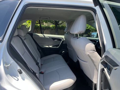 Used 2023 Toyota RAV4 XLE w/ XLE Grade Weather Package AWD/4WD image 27