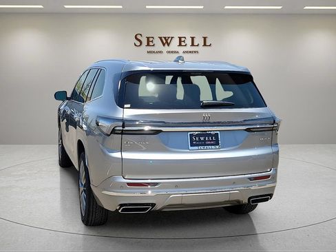 New 2026 Buick Enclave Avenir w/ Super Cruise Package AWD/4WD image 3