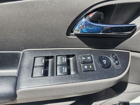 Used 2015 Honda Odyssey EX-L image 13