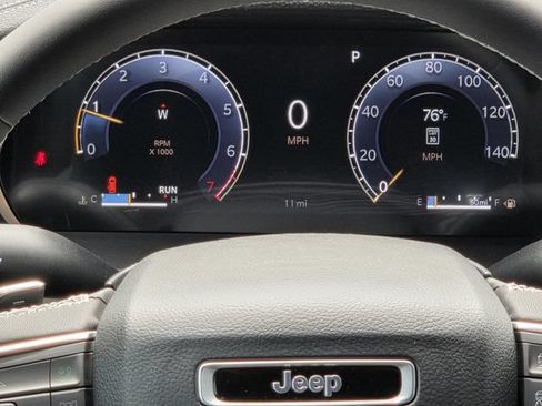 New 2026 Jeep Grand Cherokee Altitude RWD image 20