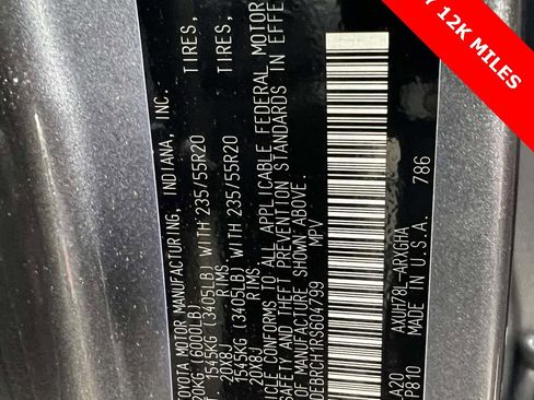 Used 2024 Toyota Highlander Platinum image 23