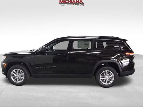 New 2025 Jeep Grand Cherokee L Laredo w/ Luxury Tech Group I image 1