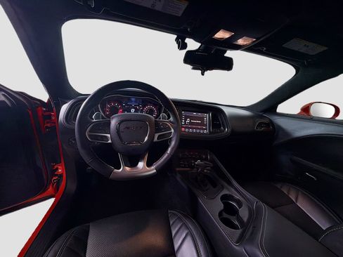 Used 2023 Dodge Challenger SRT Hellcat image 9