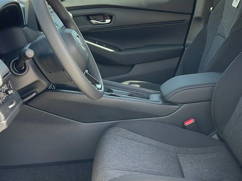 New 2025 Honda Accord LX image 13