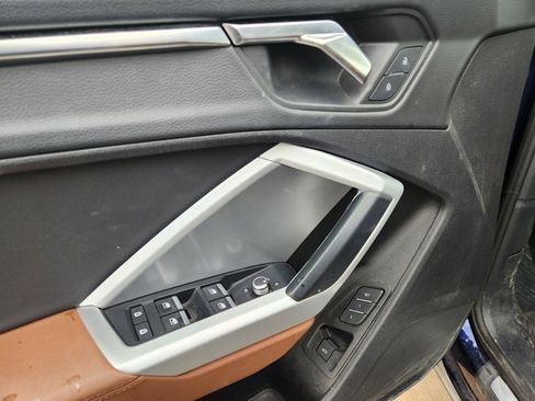 Used 2022 Audi Q3 2.0T Premium w/ Convenience Package image 16