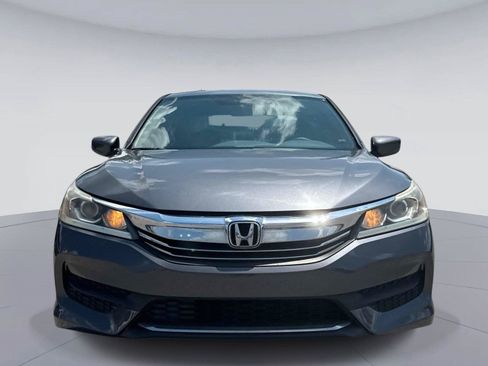 Certified 2017 Honda Accord LX image 9