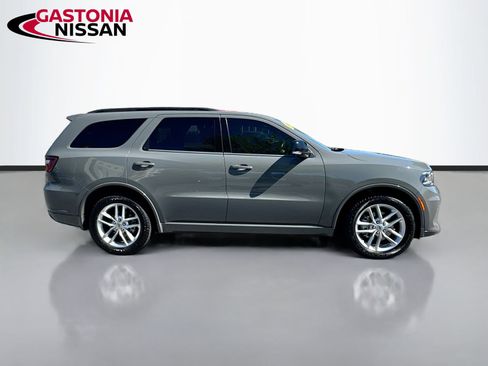 Used 2024 Dodge Durango GT RWD image 10