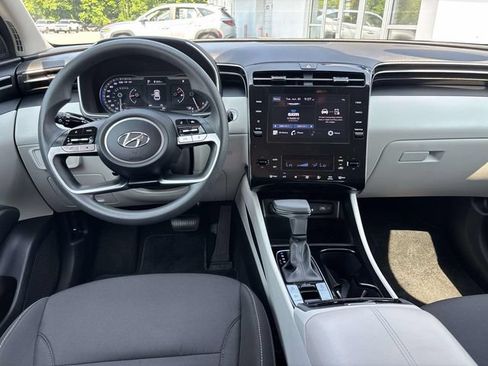 Certified 2024 Hyundai Tucson SEL AWD/4WD image 11