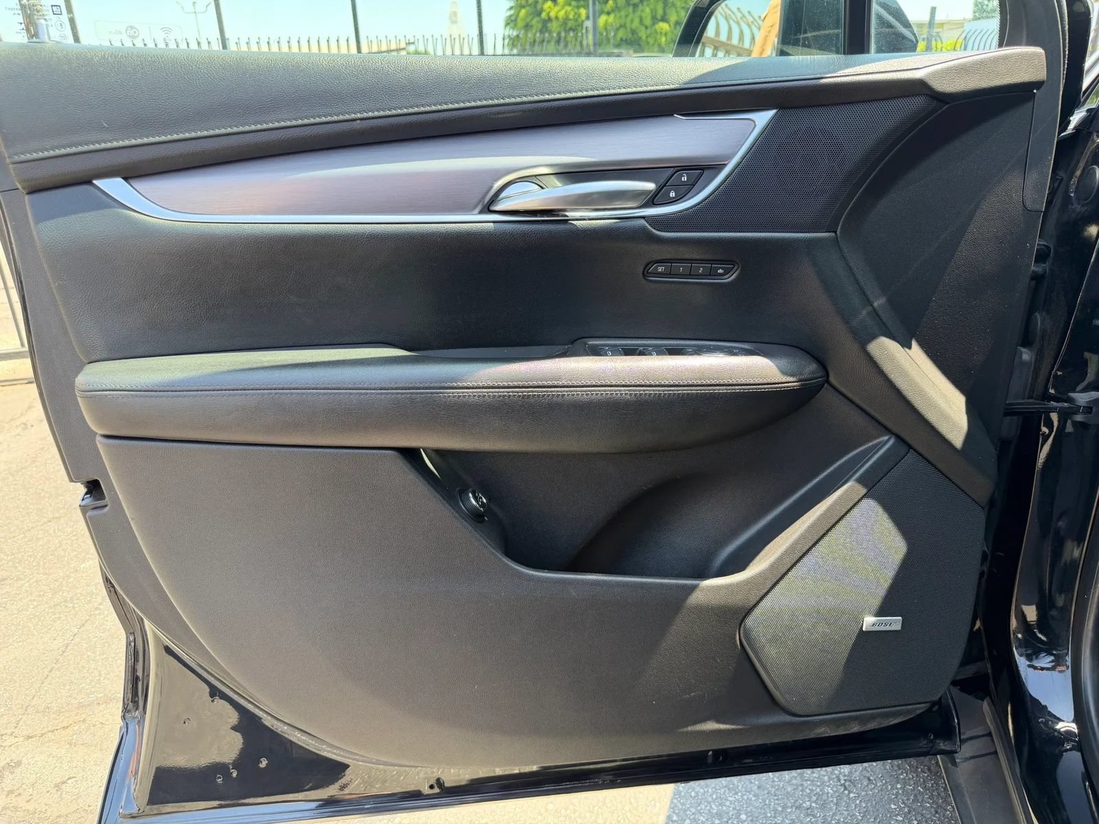 Used 2017 Cadillac XT5 Premium Luxury w/ Driver Assist Package FWD image 28
