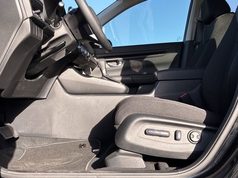 Certified 2026 Honda CR-V EX image 18