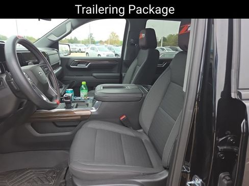 Used 2022 Chevrolet Silverado 1500 LT Trail Boss w/ Protection Package AWD/4WD image 15