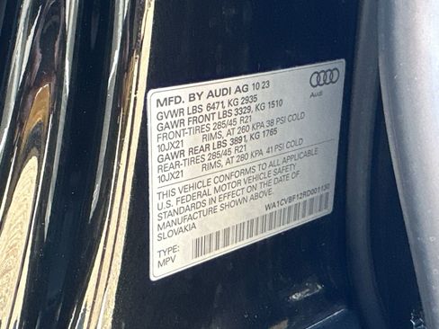Used 2024 Audi Q8 Prestige AWD/4WD image 34