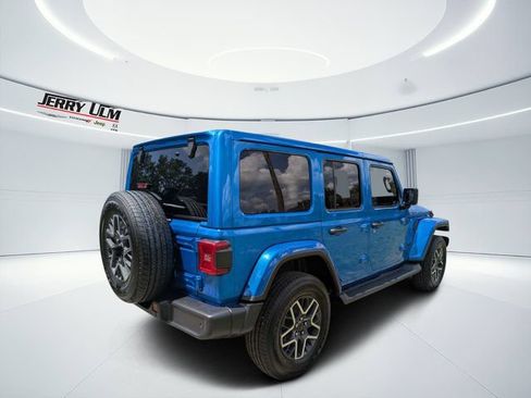 New 2026 Jeep Wrangler Unlimited Sahara AWD/4WD image 3