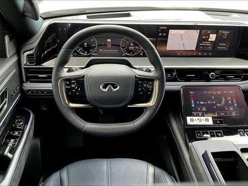New 2026 INFINITI QX80 4WD image 20