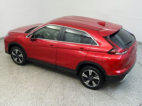 Used 2025 Mitsubishi Eclipse Cross SE AWD/4WD image 14