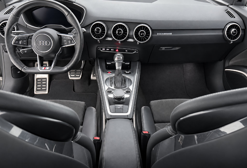 Used 2020 Audi TT 2.0T w/ Technology Package AWD/4WD image 5