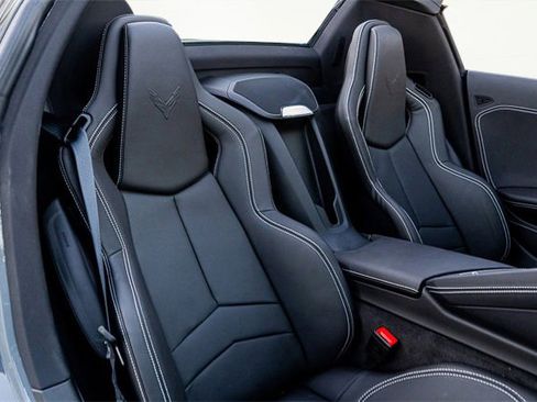 Used 2025 Chevrolet Corvette Z06 image 30