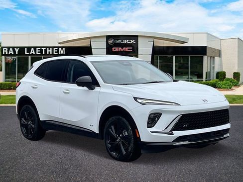 New 2026 Buick Envision Sport Touring image 7