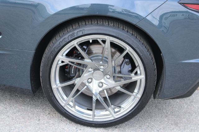 Used 2021 Chevrolet Corvette Stingray Preferred Conv w/ Z51 Performance Package RWD image 7