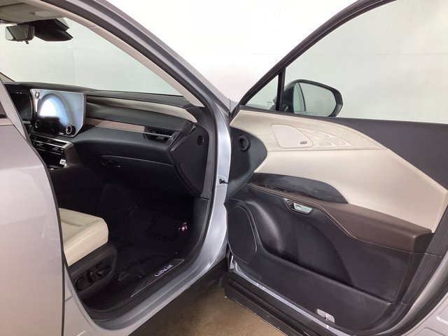 Used 2024 Lexus RX 350 AWD w/ Convenience Package image 21