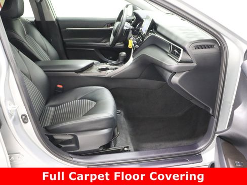 Used 2023 Toyota Camry SE image 34