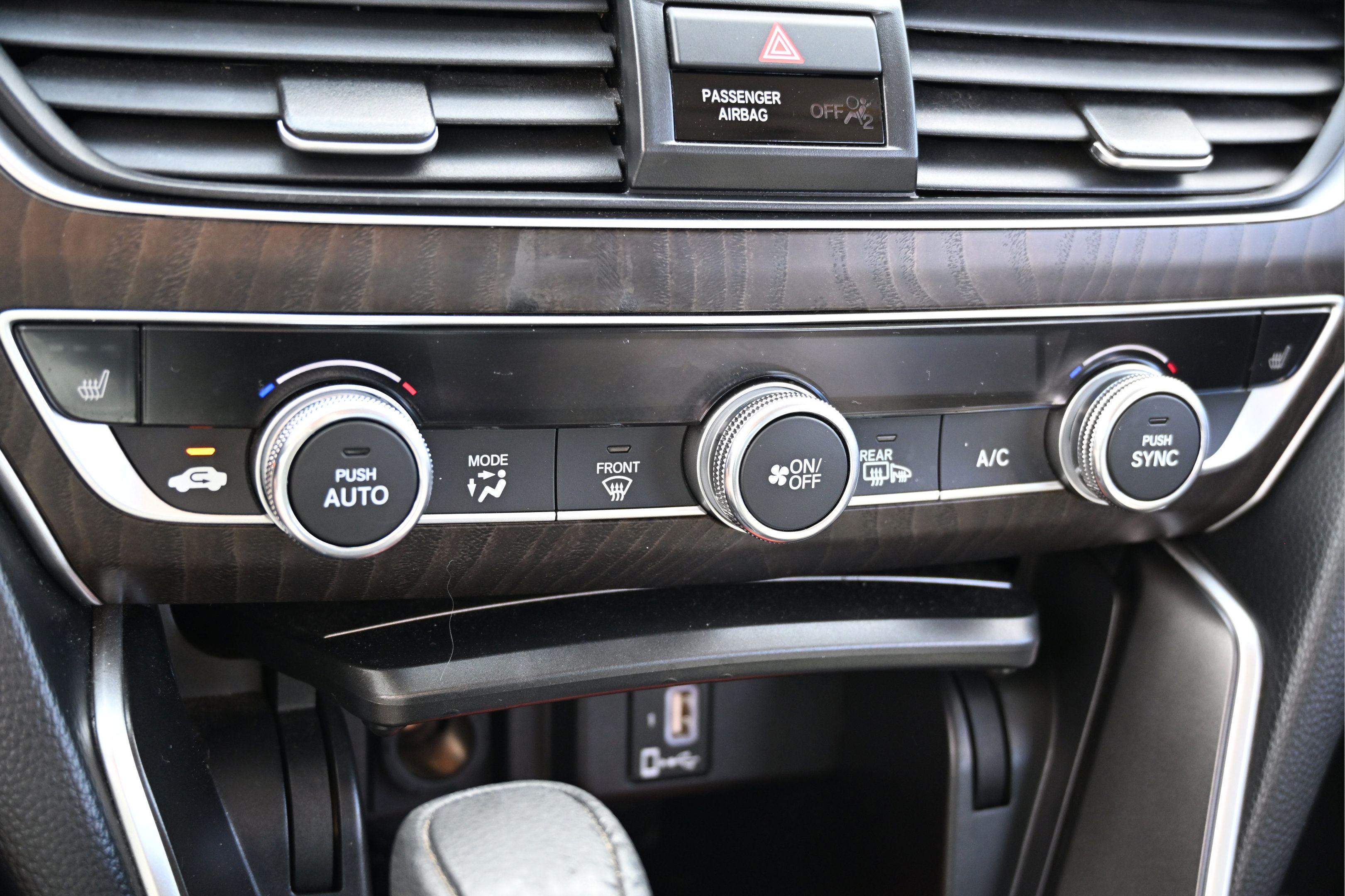 Used 2019 Honda Accord EX image 26