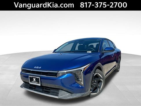 Certified 2025 Kia K4 EX image 1