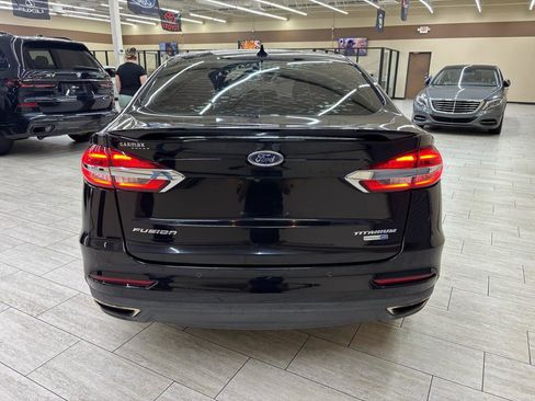 Used 2019 Ford Fusion Titanium AWD/4WD image 8