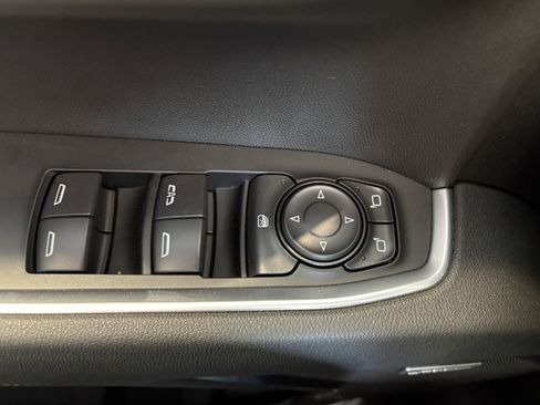 New 2026 Chevrolet Silverado 1500 RST w/ RST All Star Premium Package AWD/4WD image 9