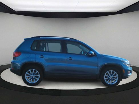 Used 2017 Volkswagen Tiguan Limited image 9