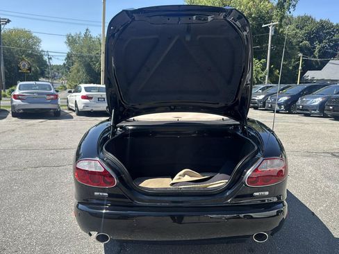 Used 2006 Jaguar XK8 Convertible RWD image 39