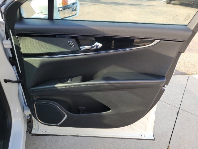 Certified 2023 Lincoln Nautilus Reserve AWD/4WD image 26
