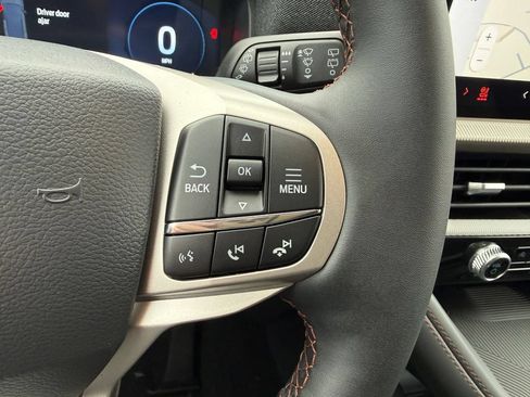 New 2026 Ford Explorer Active w/ Active Comfort Package AWD/4WD image 24