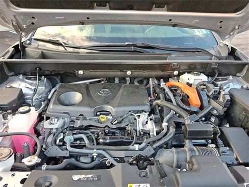 Certified 2020 Toyota RAV4 XSE image 27