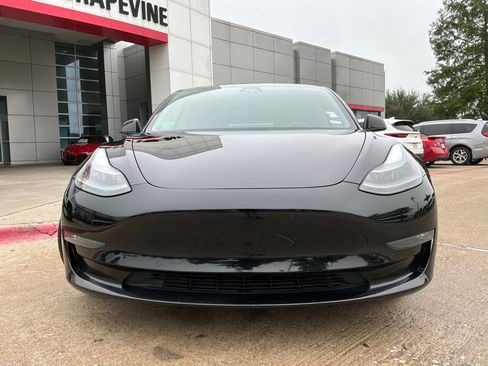 Used 2021 Tesla Model 3 Long Range image 3