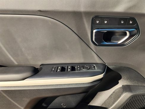 New 2025 Kia K4 GT-Line image 17