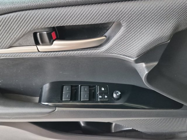Used 2025 Toyota Camry SE FWD image 18