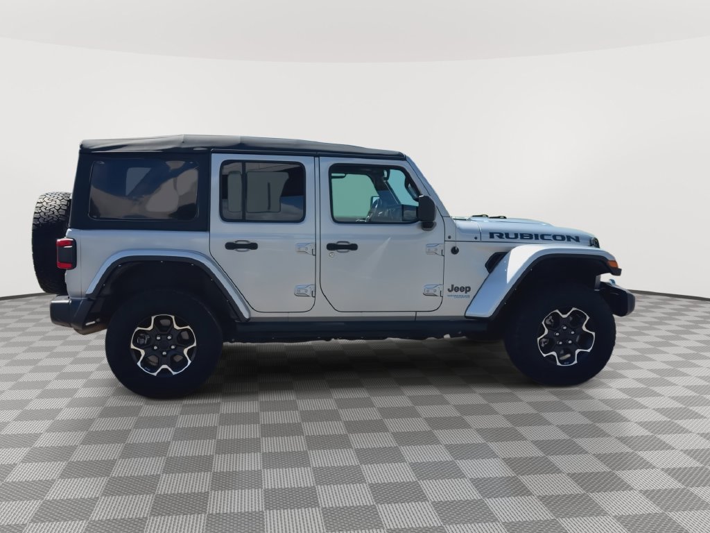 Used 2022 Jeep Wrangler Unlimited Rubicon 4xe AWD/4WD image 9