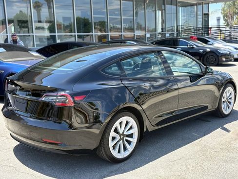 Used 2023 Tesla Model 3 Standard Range RWD image 2